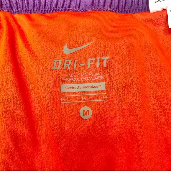Nike Dri-FIT running shorts size medium - Picture 5 of 9